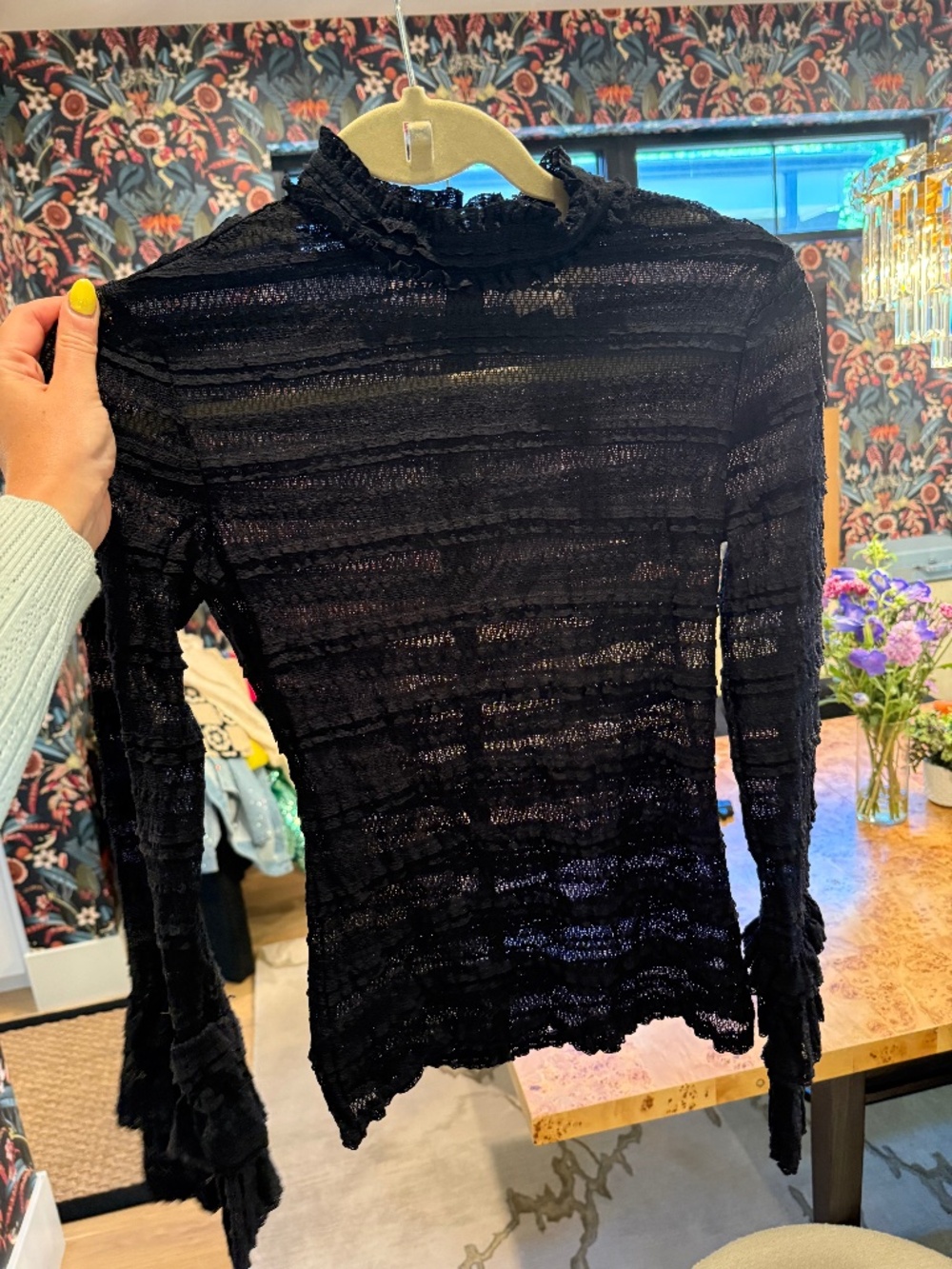 Cinq a sept black lace long sleeve blouse